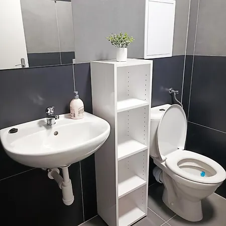 Zborovska 22 A